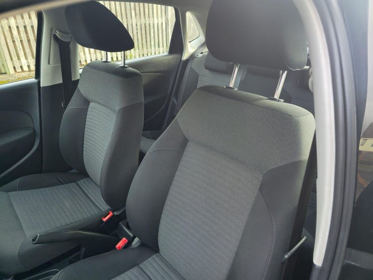 2010 Volkswagen Polo 1.2 70 SE 5dr HATCHBACK PETROL Manual