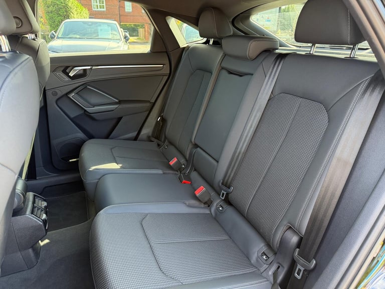 2022 Audi Q3 2.0 TFSI 45 S line Sportback 5dr Petrol S Tronic quattro Euro 6 (s/s) (245  ESTATE P...