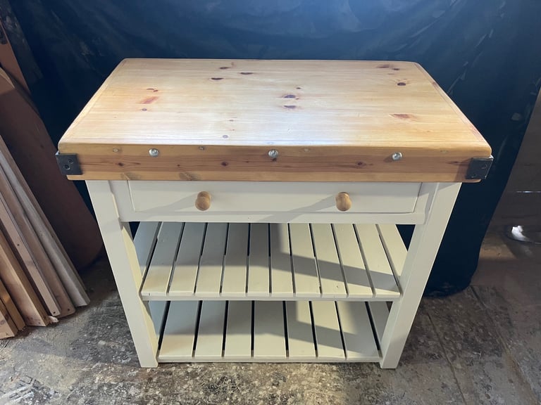 Reclaimed pine kitchen island