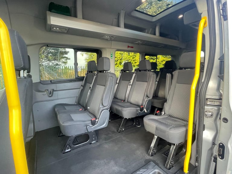 FORD TRANSIT 2.0 TDCI T460 TREND 17 SEAT MINIBUS EURO 6 AIR CON 2022