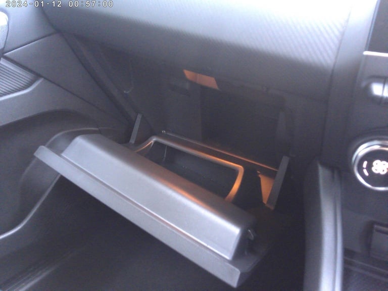 2022 Renault Captur 1.3 TCe RS Line Euro 6 (s/s) 5dr HATCHBACK Petrol Manual