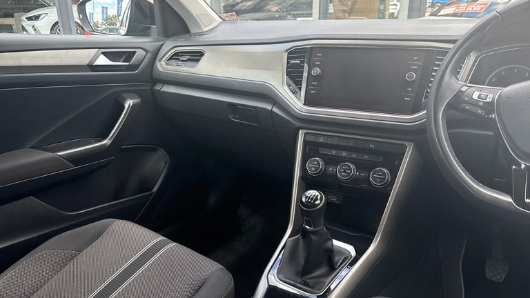 2020 Volkswagen T-Roc 1.0 TSI SE 5dr Petrol Hatchback Hatchback Petrol Manual