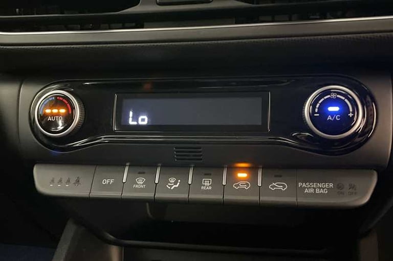 2022 Hyundai KONA 1.0 TGDi 48V MHEV Premium 5dr HATCHBACK PETROL Manual
