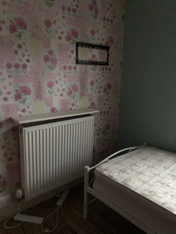 Single room in conservation area
