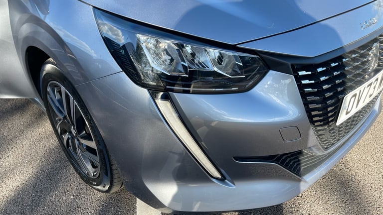2023 Peugeot 208 1.2 PureTech 100 Allure Premium + 5dr Petrol Hatchback Hatchback Petrol Manual