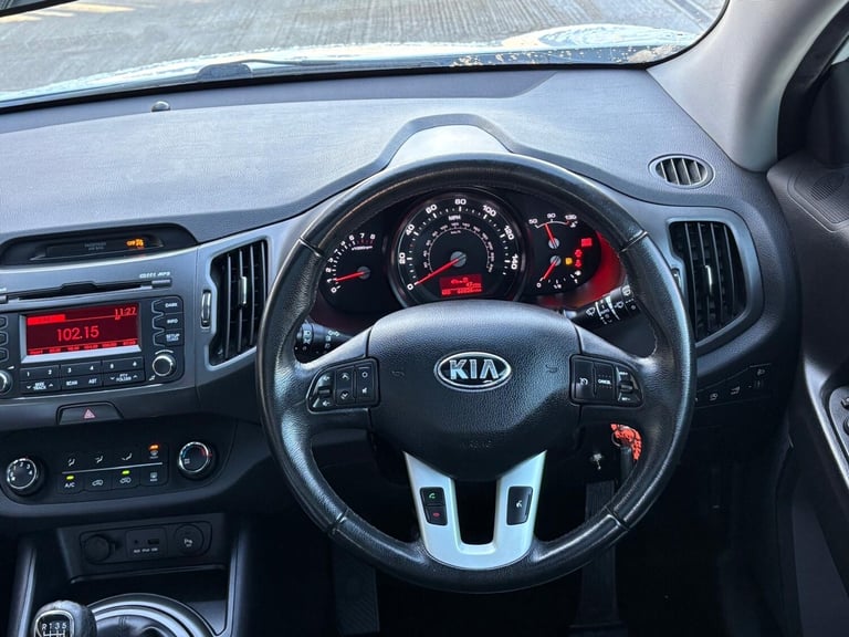 2013 Kia Sportage 1.6 GDi ISG 2 5dr ++ TWIN SUNROOF / HALF LEATHER / ULEZ ++ ESTATE Petrol Manual