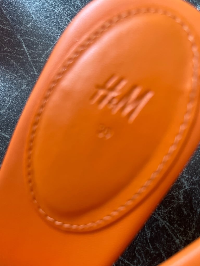 HM low heeled orange shoes 