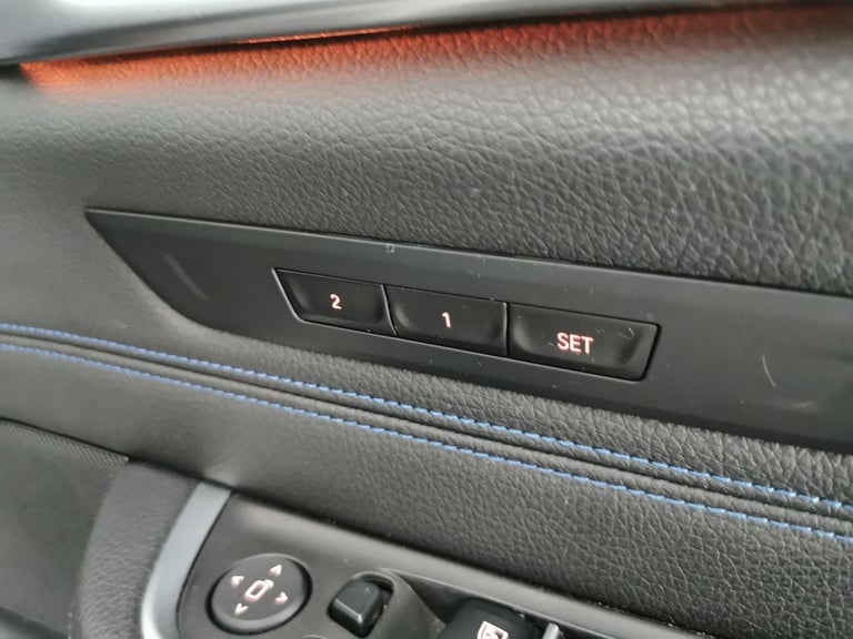 2020 BMW 6 Series Gran Turismo 2.0 620d M Sport GT 5dr Diesel Auto Euro 6 (s/s) (190 ps) - CARPLA...