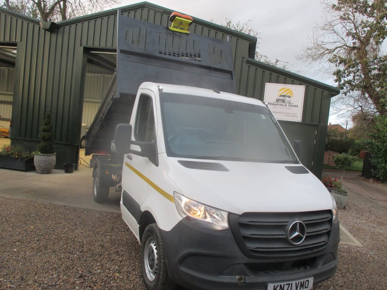2021 Mercedes-Benz Sprinter CDI 3.5t Progressive SINGLE CAB TIPPER 3 SEATS. Tipper Diesel Manual