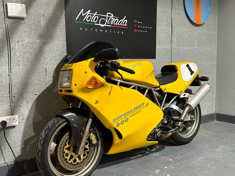 Ducati 900ss Super Light MK3 (Build Number 284)