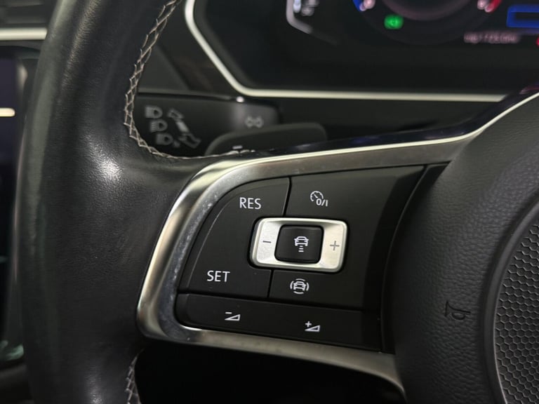 2020 Volkswagen Tiguan 2.0 TSi 230 4Motion SEL 5dr DSG ESTATE PETROL Automatic