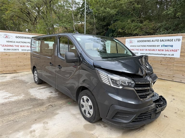 2024 RENAULT TRAFIC ADVANCE LL30 9 SEATER 2.0TD AUTO DAMAGED REPAIRABLE SALVAGE 