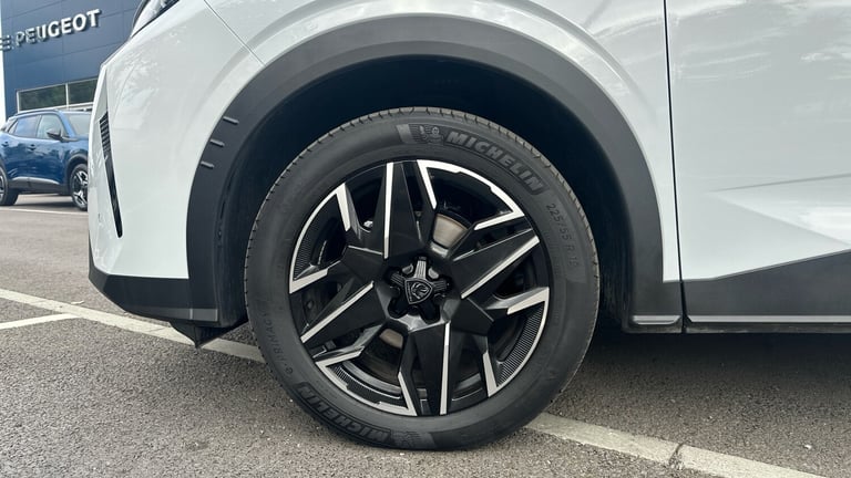 2025 Peugeot 3008 1.2 MHEV GT SUV 5dr Petrol Hybrid e-DSC Euro 6 (s/s) (136 ps) SUV Hybrid Automatic