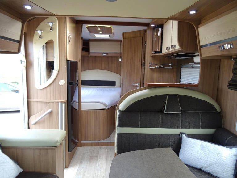Pilote Reference P716 -2013 -4  berth - French bed - Motorhome for Sale