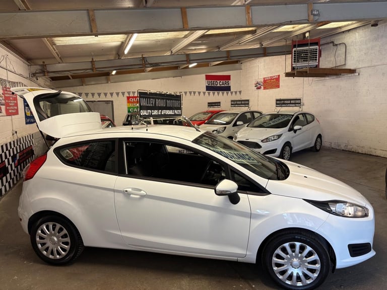 FORD FIESTA 1.25 Style 2014