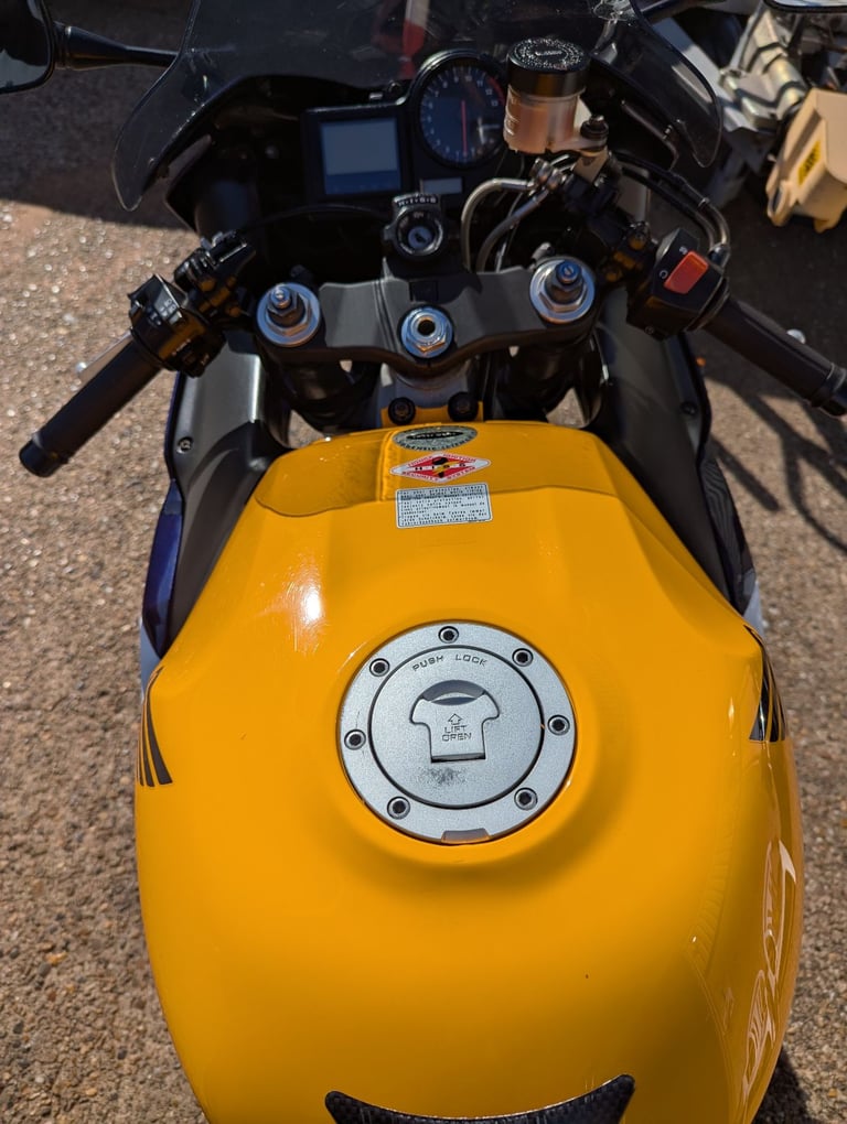 Honda, CBR, 2000, 929 (cc)