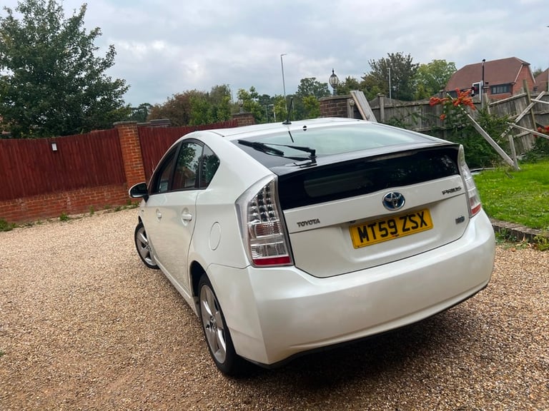 Toyota Prius VVT-I T SPIRIT