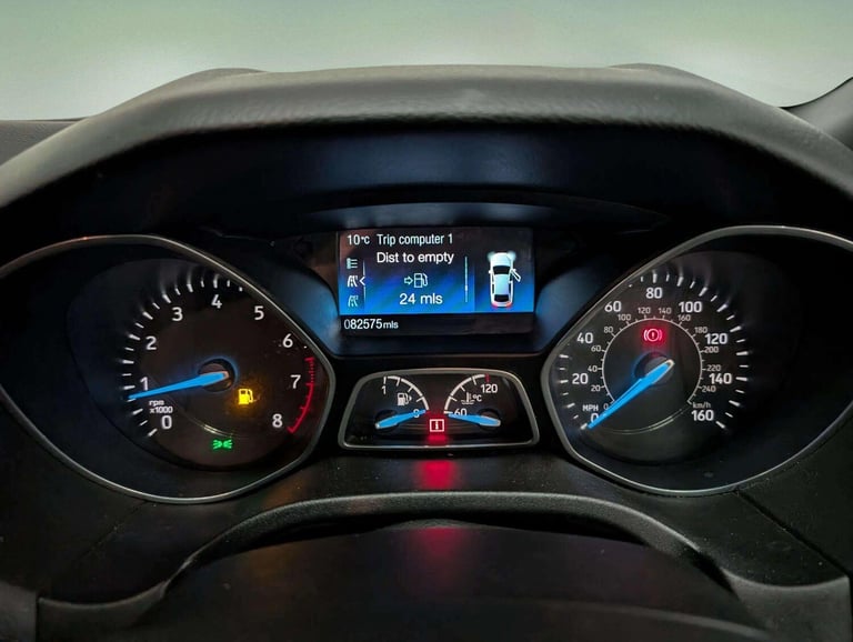 2017 Ford Focus 1.0T EcoBoost ST-Line Euro 6 (s/s) 5dr HATCHBACK Petrol Manual