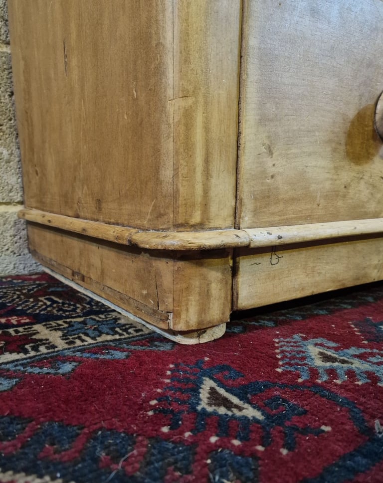Mid to Late Victorian Pine Chest of Drawers