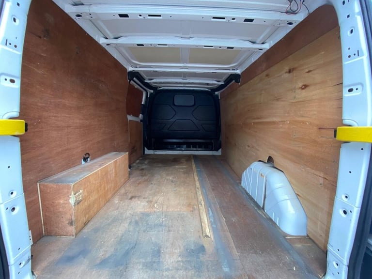 2018 Ford Transit Custom 2.0 300 EcoBlue Panel Van 5dr Diesel Manual L2 H1 Euro 6 (105 ps) PANEL ...