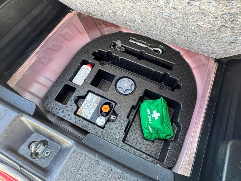 2014 64 NISSAN JUKE 1.6 VISIA SUV 5DR PETROL MANUAL EURO 5 (94 PS)