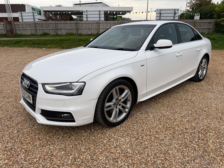 2015 Audi A4 2.0 TDI S line Saloon 4dr Diesel Multitronic Euro 6 (s/s) (Nav)