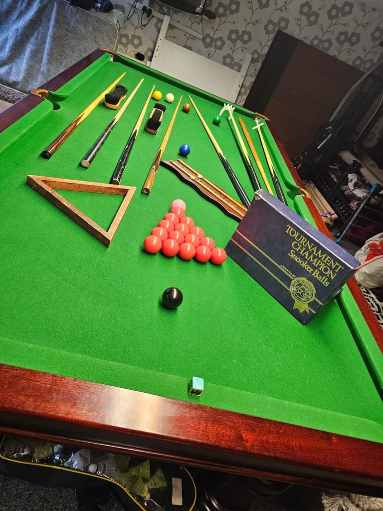 9ft snooker dining table