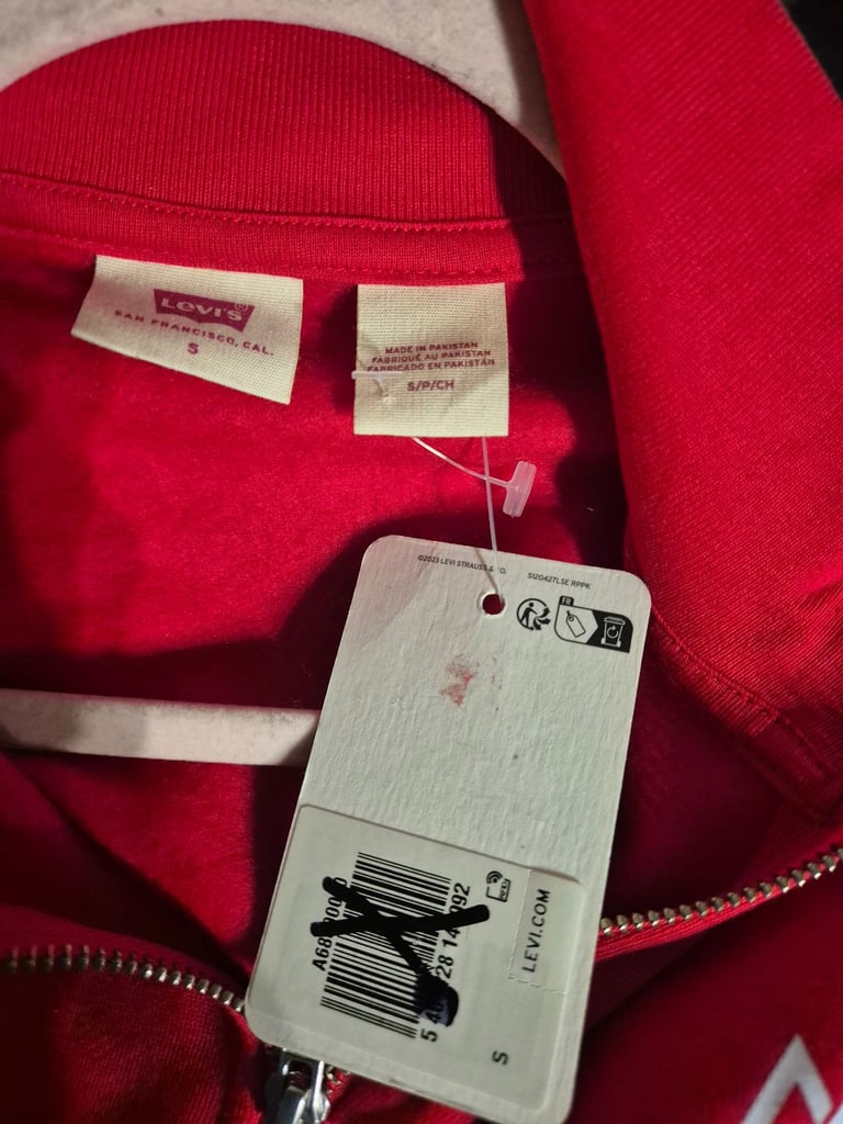 BNWT ladies quarter zip size S (UK 8-12)