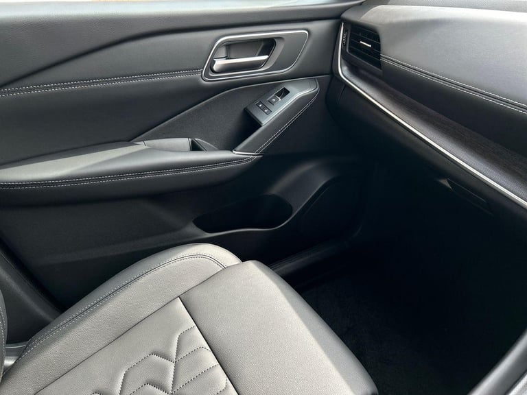 2025 Nissan Qashqai 1.5 h e-POWER Tekna Auto Euro 6 (s/s) 5dr SUV PETROL/ELECTRIC Automatic