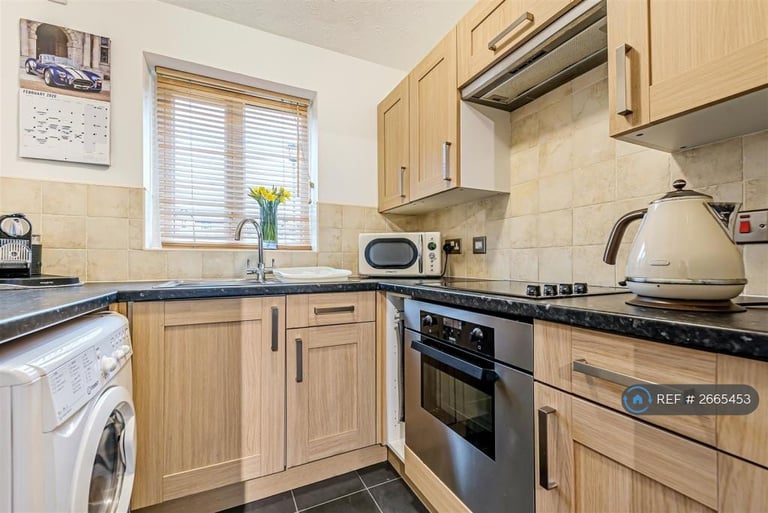 1 bedroom flat in Garamond Court, Redcliffe, Bristol, BS1 (1 bed) (#2665453)