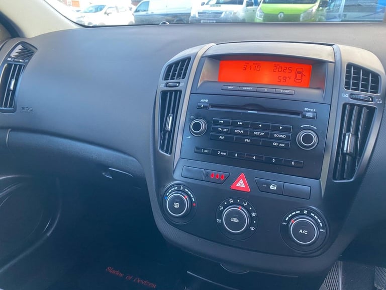 2008 Kia Ceed 1.6 GS 5dr HATCHBACK PETROL Manual