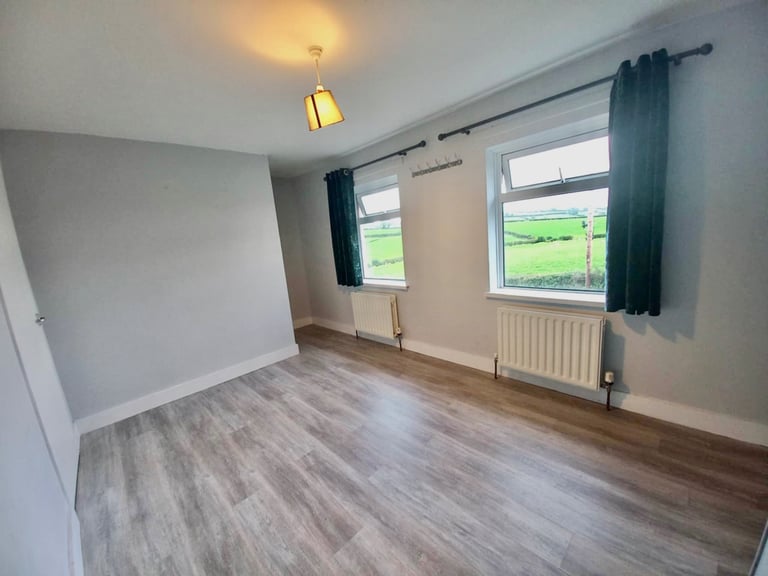 3 bedroom house in countryside near Poyntzpass 