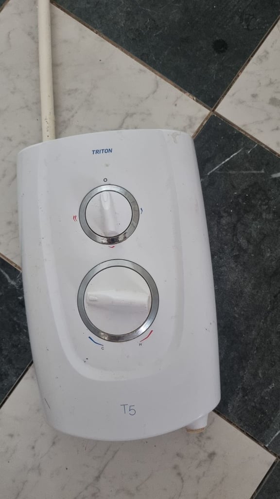 Triton electric shower