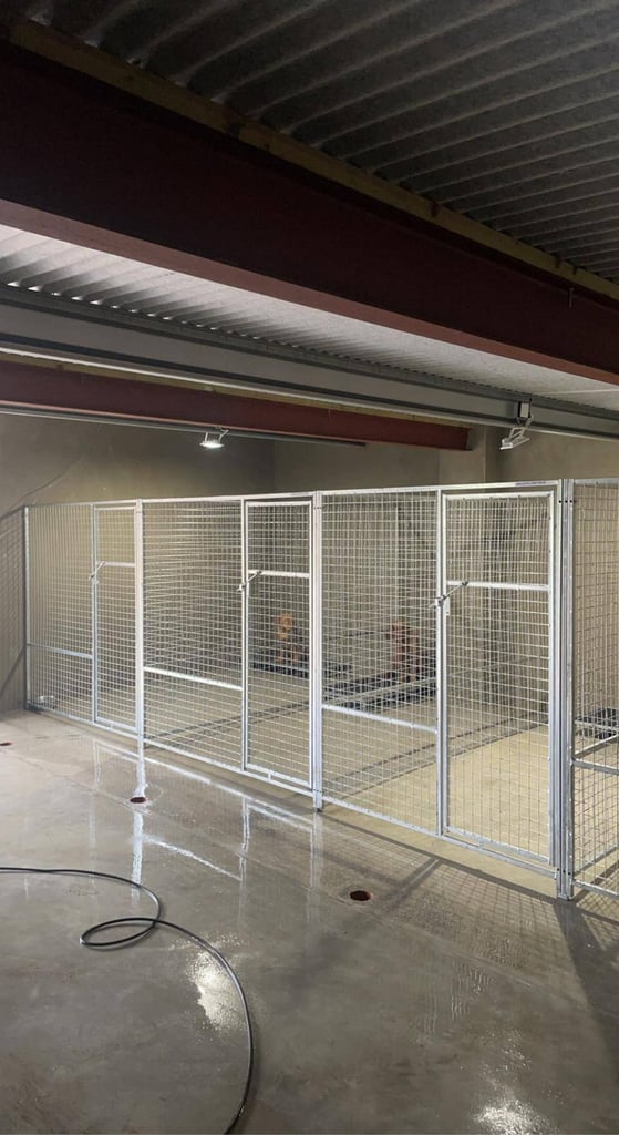 New galvanised dog cages pens enclosures  and kennels
