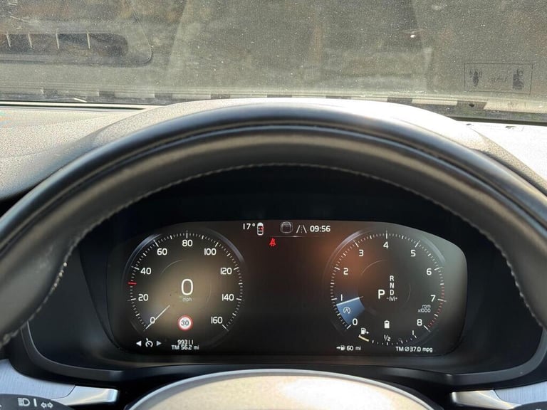 2021 Volvo V60 2.0 B3 MHEV Momentum Auto Euro 6 (s/s) 5dr ESTATE Petrol/Electric Hybrid Automatic