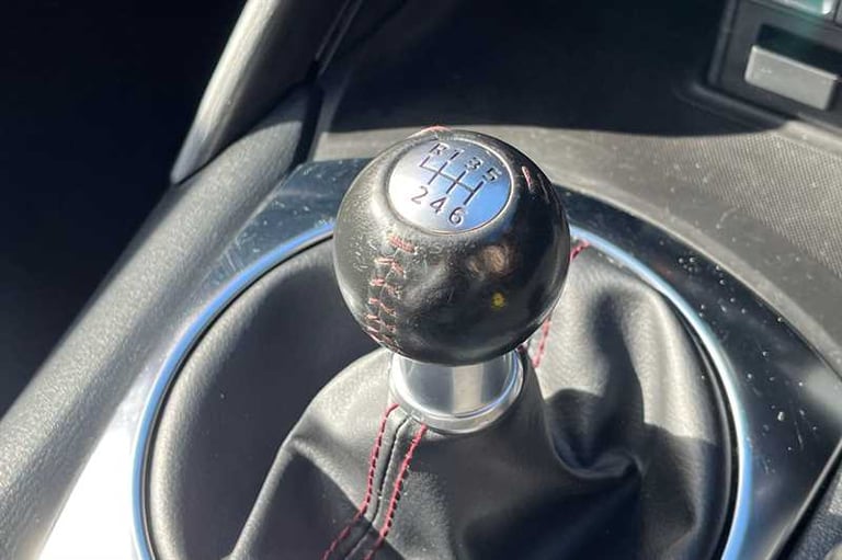 2018 Mazda MX-5 RF 1.5 SKYACTIV-G SE-L Nav Convertible 2dr Petrol Manual Euro 6 (131 ps) Converti...