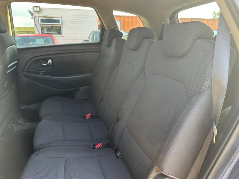2014 Kia Carens 1.6 GDi EcoDynamics 2 Euro 5 (s/s) 5dr MPV Petrol Manual