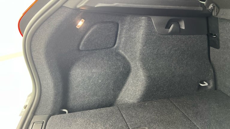 2024 Volvo XC40 Plus, B3 Mild hybrid, Petrol, Dark Estate Petrol Automatic