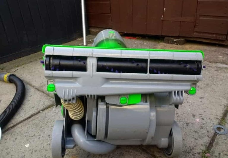 Refurbished dyson pet 6 MONTHS WRITTEN WARRANTY UPRIGHT VACUUM CLEANER 