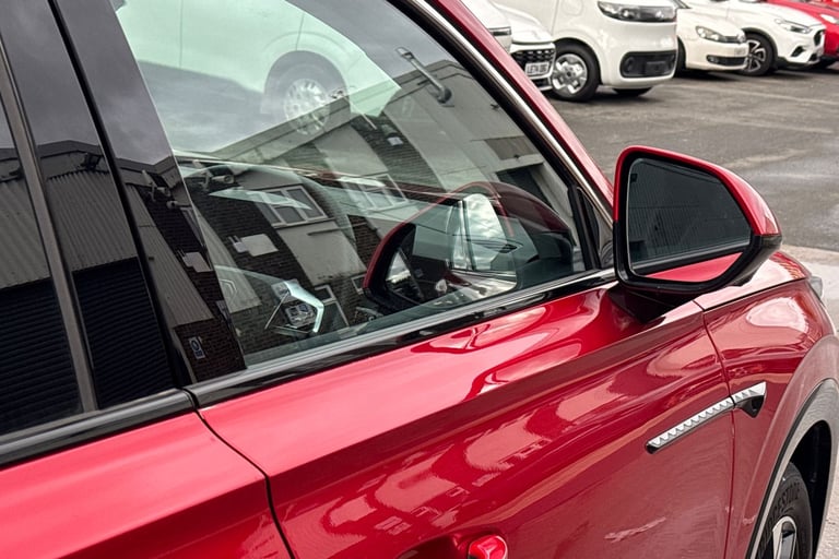 2025 MG MG HS 106290 Hatchback Petrol Manual