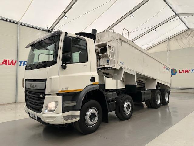 DAF CF 370 8x4 Day Cab Tipper