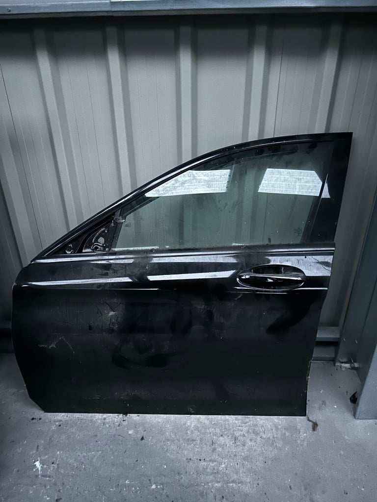 image for Mercedes Benz genuine passenger side door c-class w205 2016