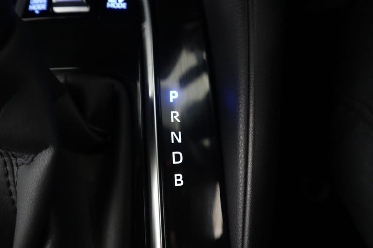 2021 Toyota Corolla 1.8 VVT-h Icon Tech Touring Sports CVT Euro 6 (s/s) 5dr Estate PETROL/ELECTRI...
