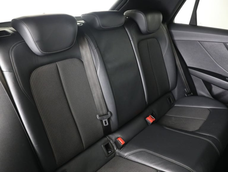2022 Audi Q2 1.0 TFSI 30 S line SUV 5dr Petrol Manual Euro 6 (s/s) (110 ps) Petrol Manual