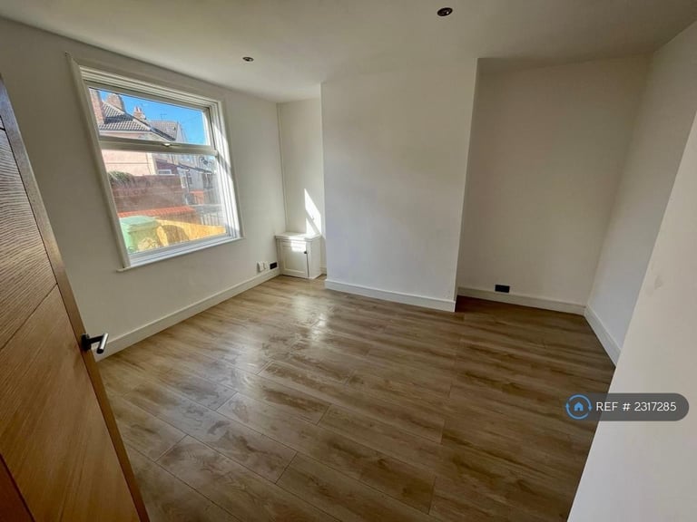 3 bedroom house in Avon Street, Birkenhead, CH41 (3 bed) (#2317285)