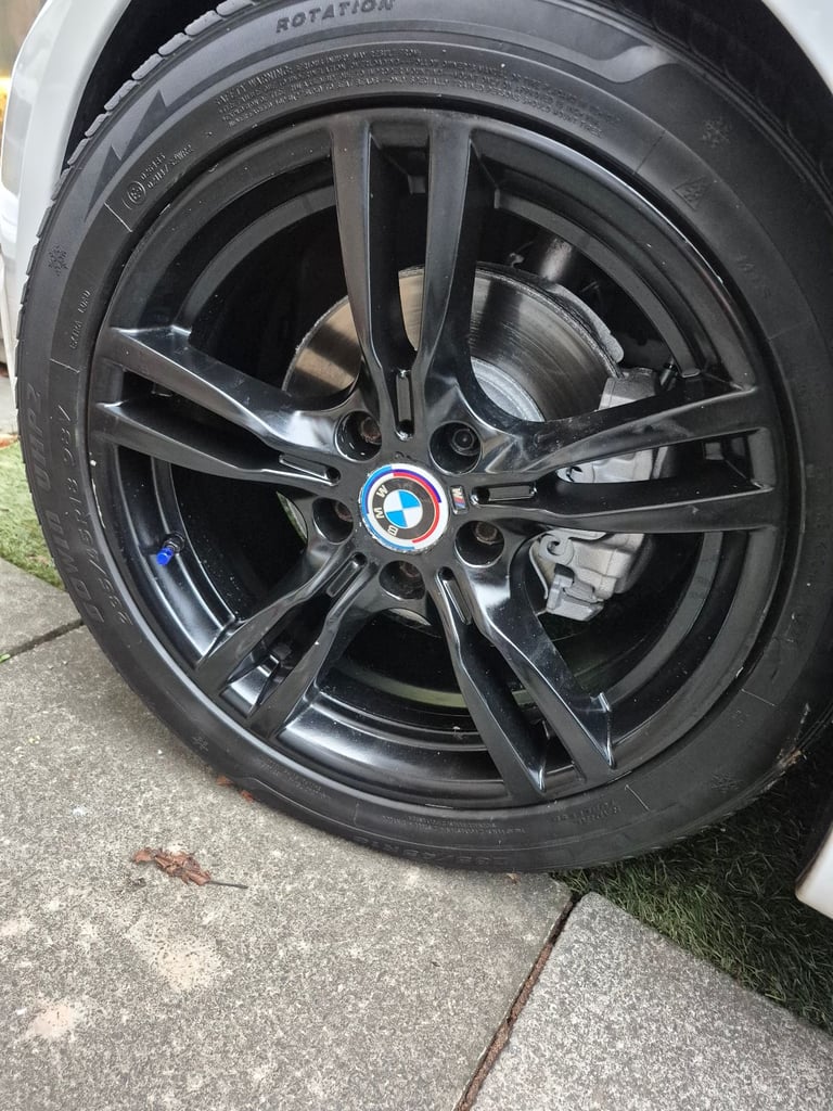 BMW, 3 SERIES, Saloon, 2010, Manual, 1995 (cc), 4 doors