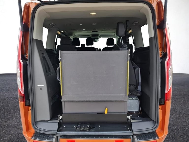Ford Tourneo Custom WAV Wheelchair Access L1H1 5 Seats 2021