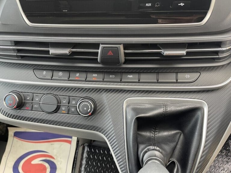 2024 Maxus Deliver 9 D20 Low Loader Diesel Manual