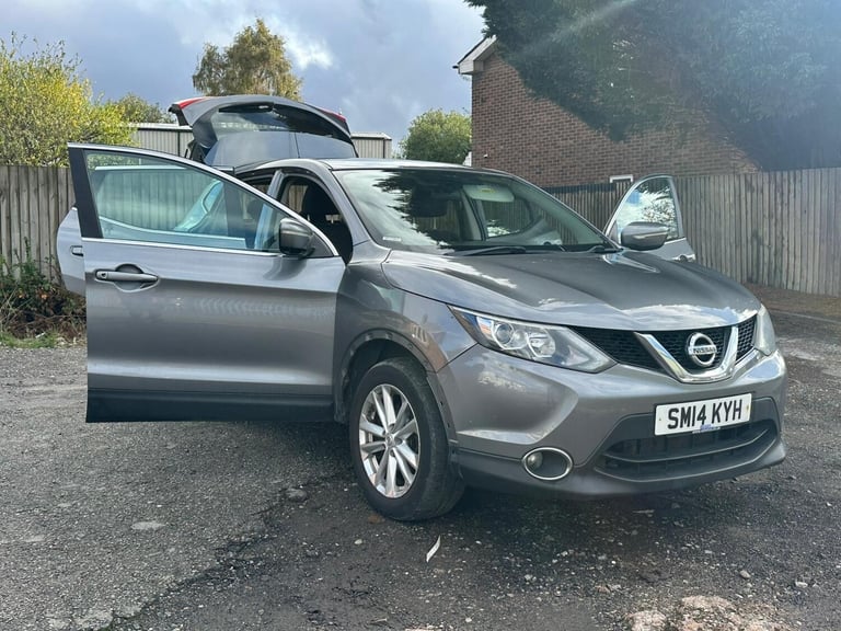 image for 2014 Nissan Qashqai 12 DiG-T Acenta 5dr HATCHBACK Petrol Manual