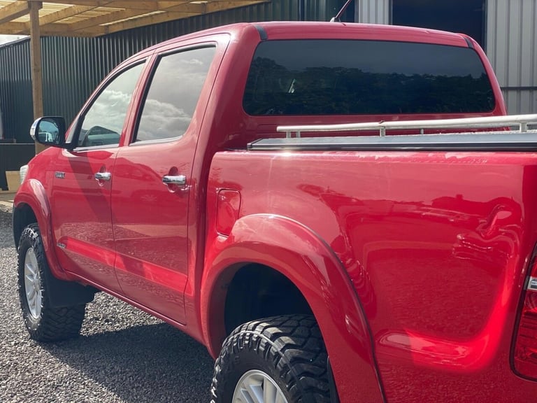 2013 Toyota Hilux Invincible D/Cab Pick Up 3.0 D-4D 4WD 171 PICK UP DIESEL Manual